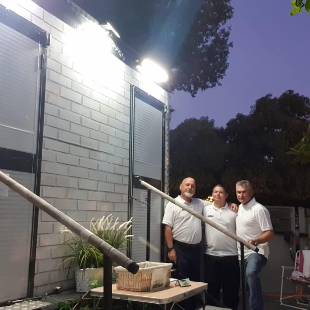 צוות שירותים ניידים